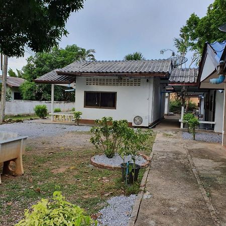 Pineapple Resort Ban Huai Thalaeng Phan Buitenkant foto
