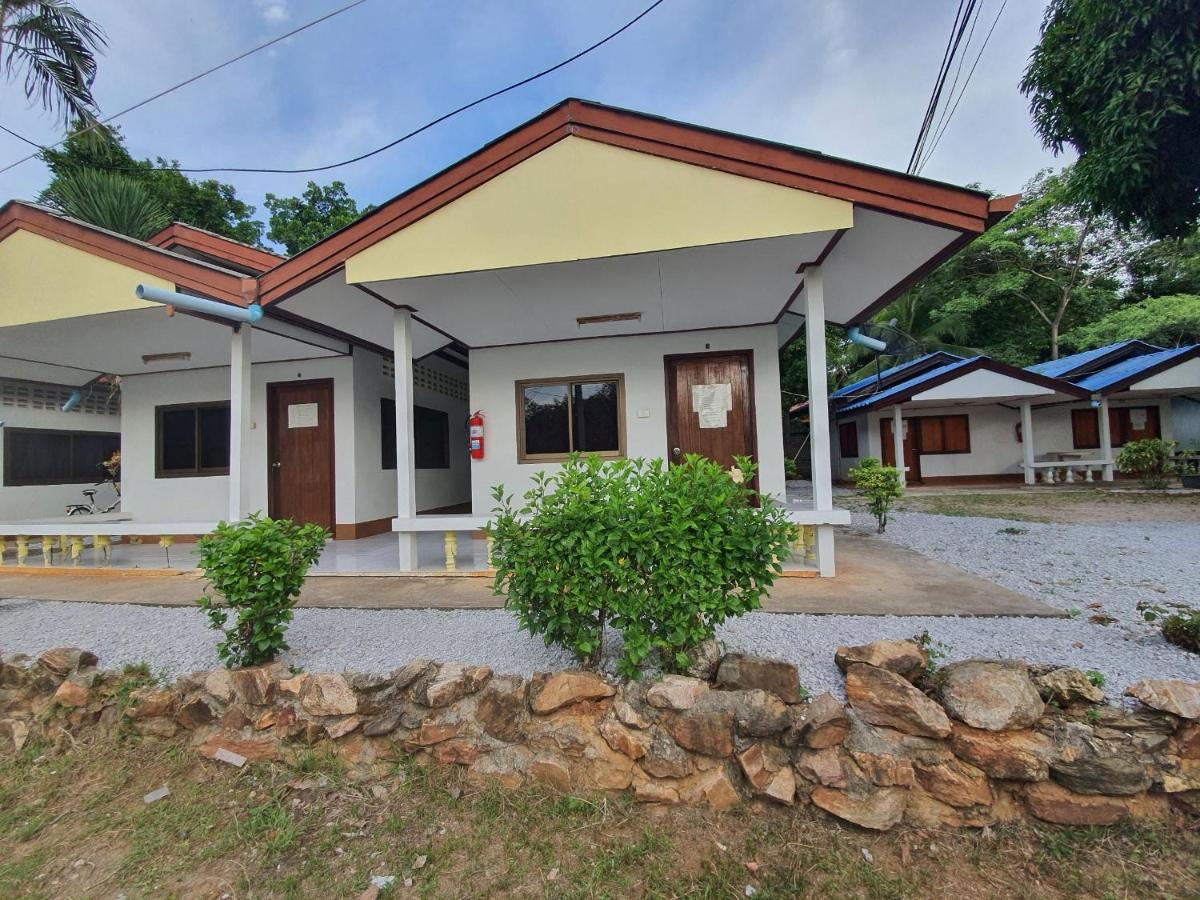 Pineapple Resort Ban Huai Thalaeng Phan Buitenkant foto