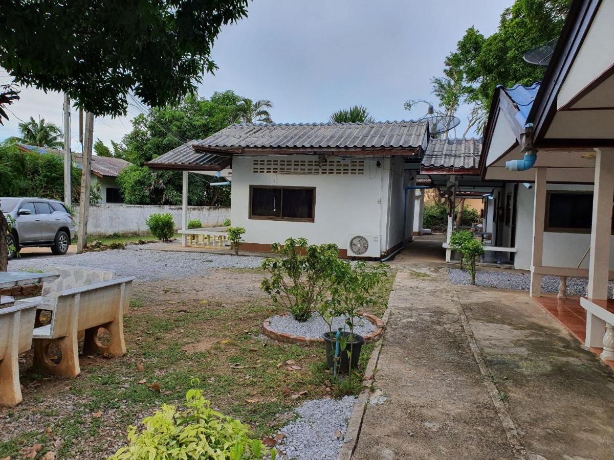 Pineapple Resort Ban Huai Thalaeng Phan Buitenkant foto